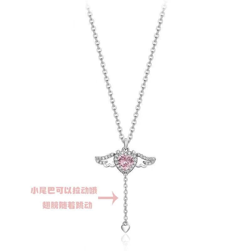 Heart Wings Necklace by Queendom
