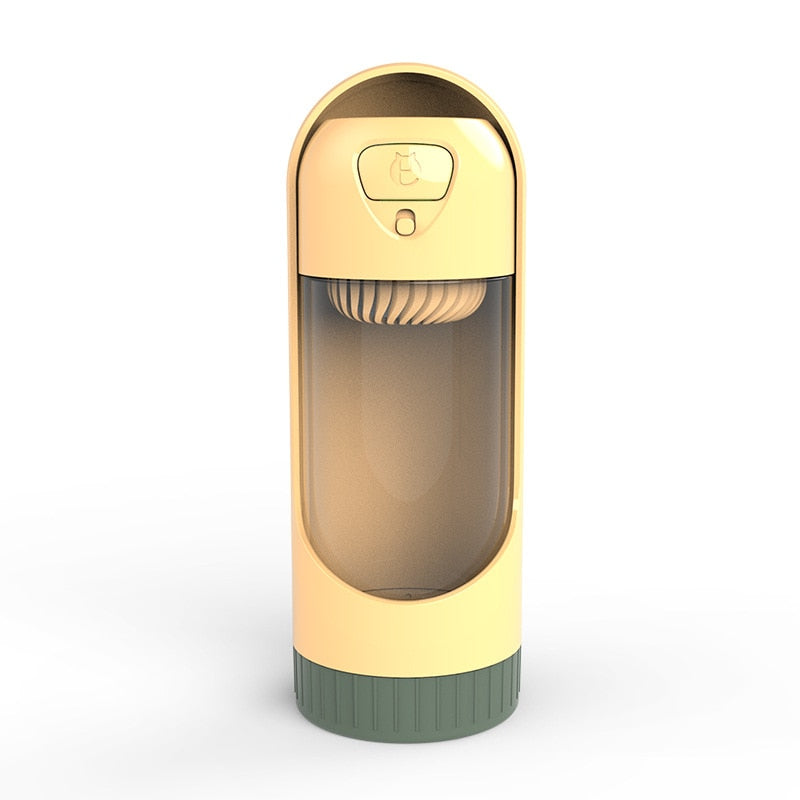 Portable Dog Drinker Bottle by Queendom