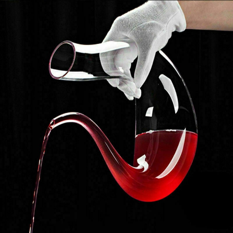 Crystal U-shaped 1500ml Wine Decanter by Queendom